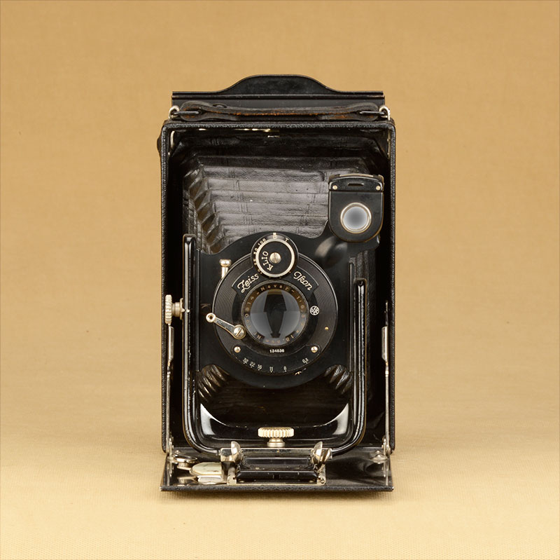 ZEISS IKON（蔡司依康） KLIO玻璃板折叠相机 大中画幅相机 『祥升行』老相机博物馆 中国北京木制古董相机博物馆 祥升行影像